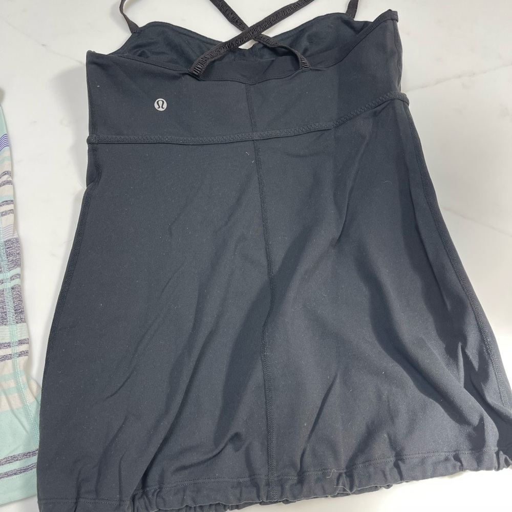 Lululemon - Picture 6 of 7